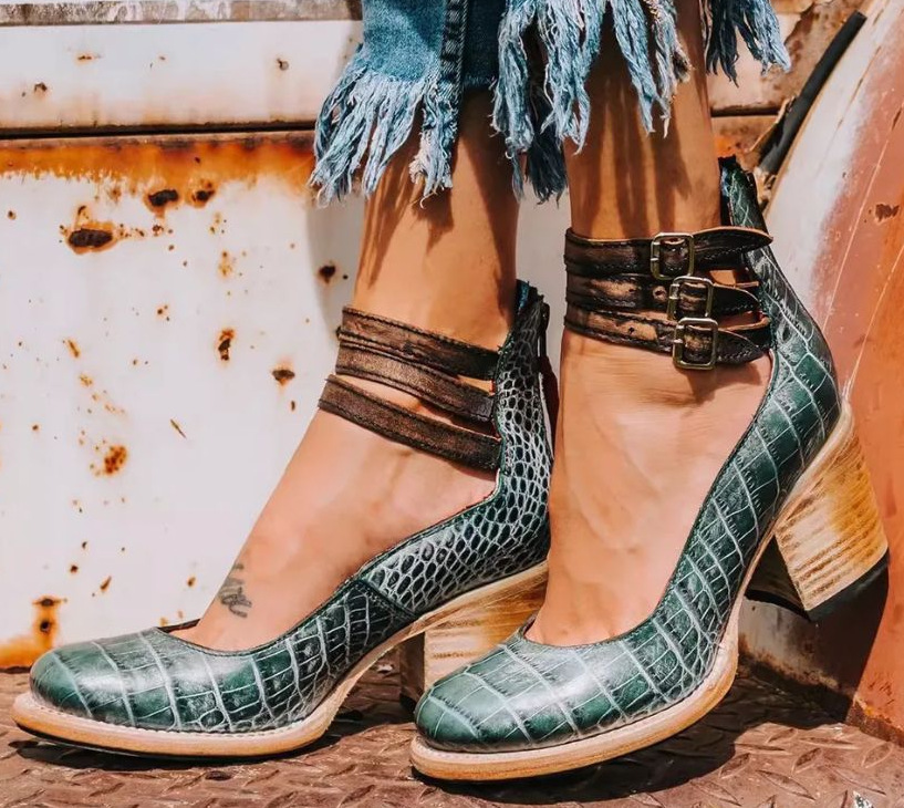 VALORA LEATHER COMFORT HEELS