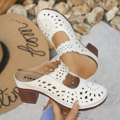 Women's orthopedic sandals with cutouts and breathable lining for all-day comfort