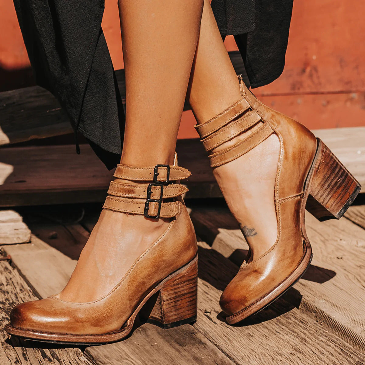 VALORA LEATHER COMFORT HEELS