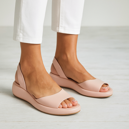 SOLÉA – OPEN NON-SLIP SANDALS