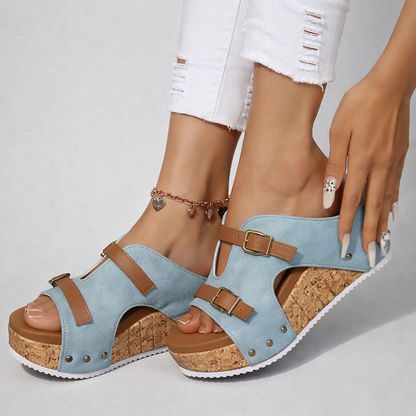 Valoria Platform Sandals