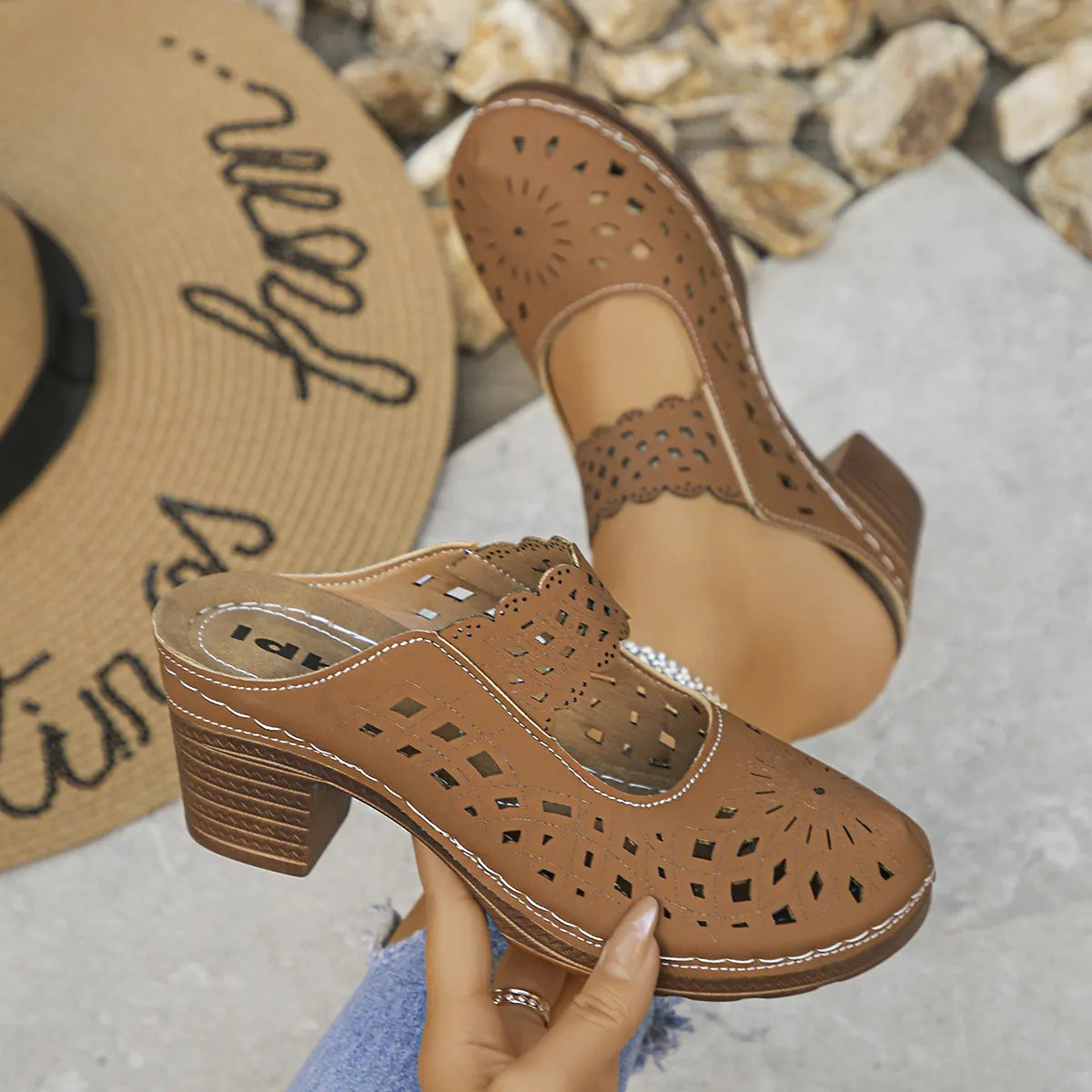 Women's orthopedic sandals with cutouts and breathable lining for all-day comfort