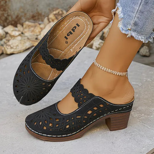 Women's orthopedic sandals with cutouts and breathable lining for all-day comfort