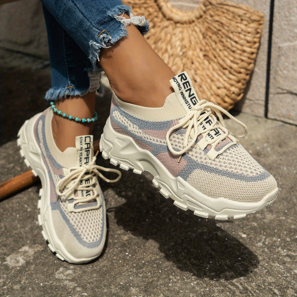 AERELLA BREATHABLE COMFORT SNEAKERS