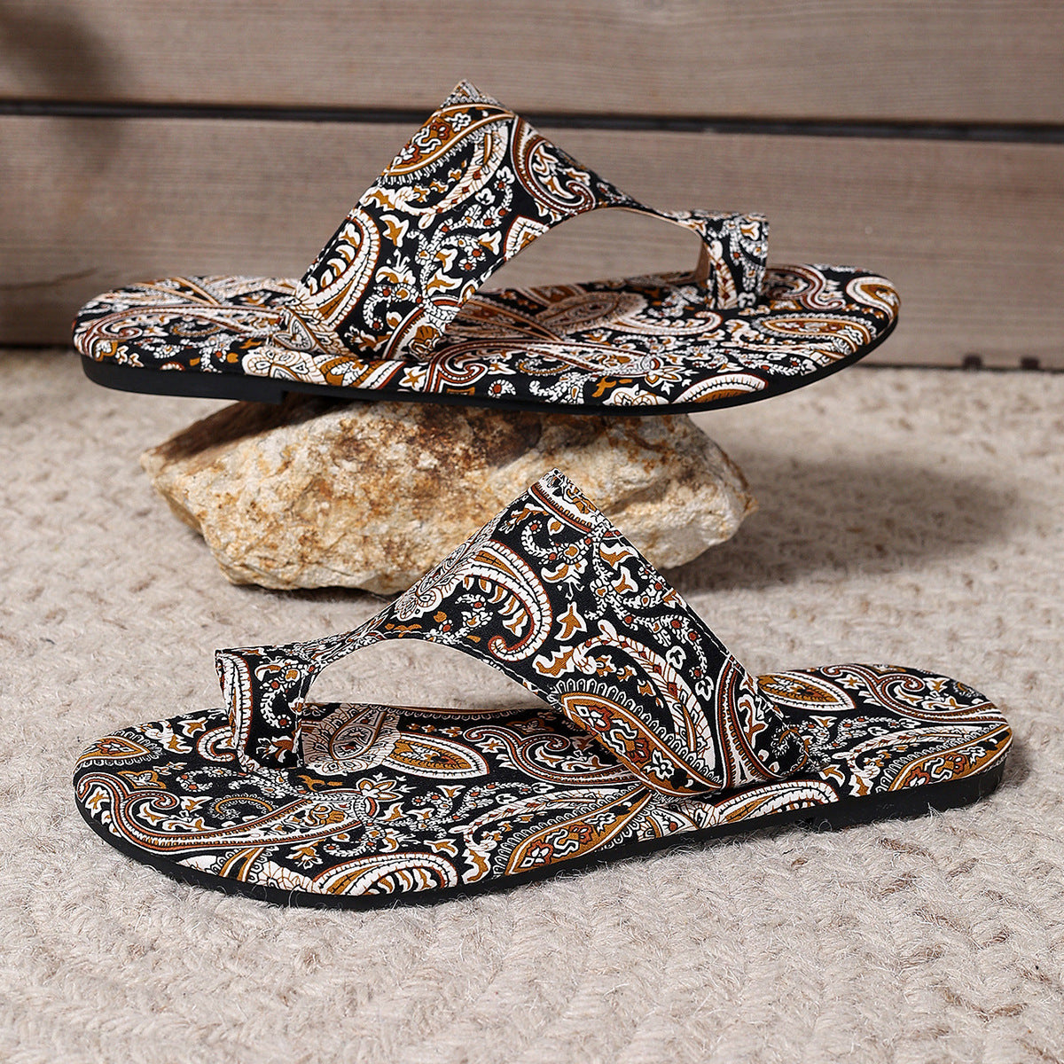 SAVANNAH BOHO BEACH SLIPPERS