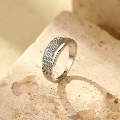 AURORA SPARKLING STONE RING