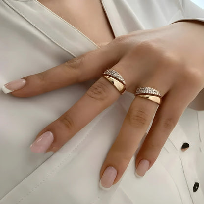 AURORA SPARKLING STONE RING