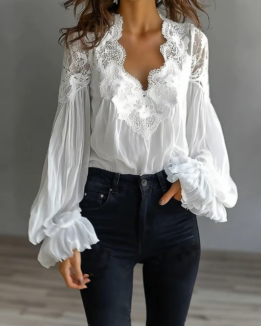 LACEVA – FLORAL LACE LANTERN SLEEVE BLOUSE