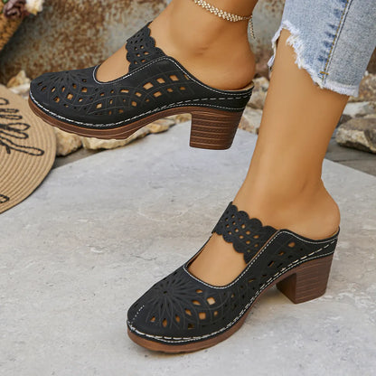 Women's orthopedic sandals with cutouts and breathable lining for all-day comfort