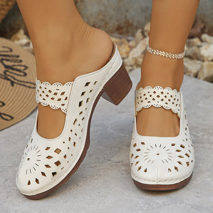 Women's orthopedic sandals with cutouts and breathable lining for all-day comfort